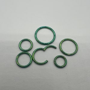 14G 16G 18G 20G Green Clicker Hoop Earring Septum Ring Nose Cartilage Helix Daith Piercing Seamless Hinged Segment 316L Surgical Steel