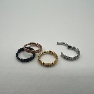 16G Pyramid Cut Double Lined Clicker Hoop Earring Septum Ring Nose Cartilage Helix Daith Piercing Seamless Hinged Segment Surgical Steel