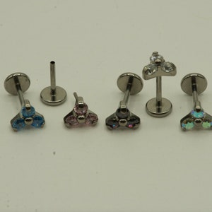 Trinity Push In Flat Back Labret Stud Earring Implant Grade Titanium Threadless Push In Opal Top 16G 18G 20G 5mm 6mm 7mm 8mm 9mm 10mm