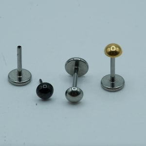 Dome Top Push In Flat Back Labret Stud Earring Implant Grade Titanium Threadless Push In Half Ball Top 16G 18G 20G 5mm 6mm 7mm 8mm 9mm 10mm