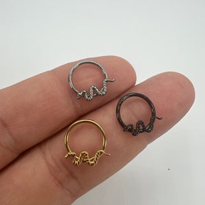 Pendiente de aro con forma de serpiente de 16G, anillo para tabique, cartílago de la nariz, hélice, Piercing Daith, segmento con bisagras sin costuras, titanio de grado implante