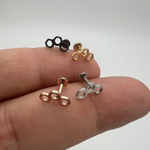 Tiny Honeycomb Flat Back Labret Piercing Minimalist Ear Cartilage Helix Tragus Conch Triple Stud Flat Back Earring 16G 6mm 8mm 10mm