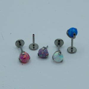 Opal Push In Flat Back Labret Stud Earring Implant Grade Titanium Threadless Push In Round Top 14G 16G 18G 20G 5mm 6mm 7mm 8mm 9mm 10mm 12mm