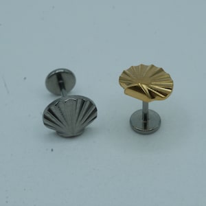 Seashell Top Push In Flat Back Labret Stud Earring Implant Grade Titanium Threadless Push In CZ Top 16G 18G 20G 5mm 6mm 7mm 8mm 9mm 10mm