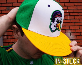 TRIVINKIN Cappello Snapback Mighty Ducks, Logo Ricamato, 100% Cotone, Visiera Piatta, Taglia Regolabile (S-XL), Viola - 3