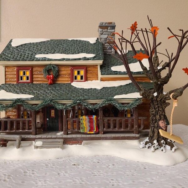 Department 56, Buck's County Farmhouse, Snow Village (55051) With Box