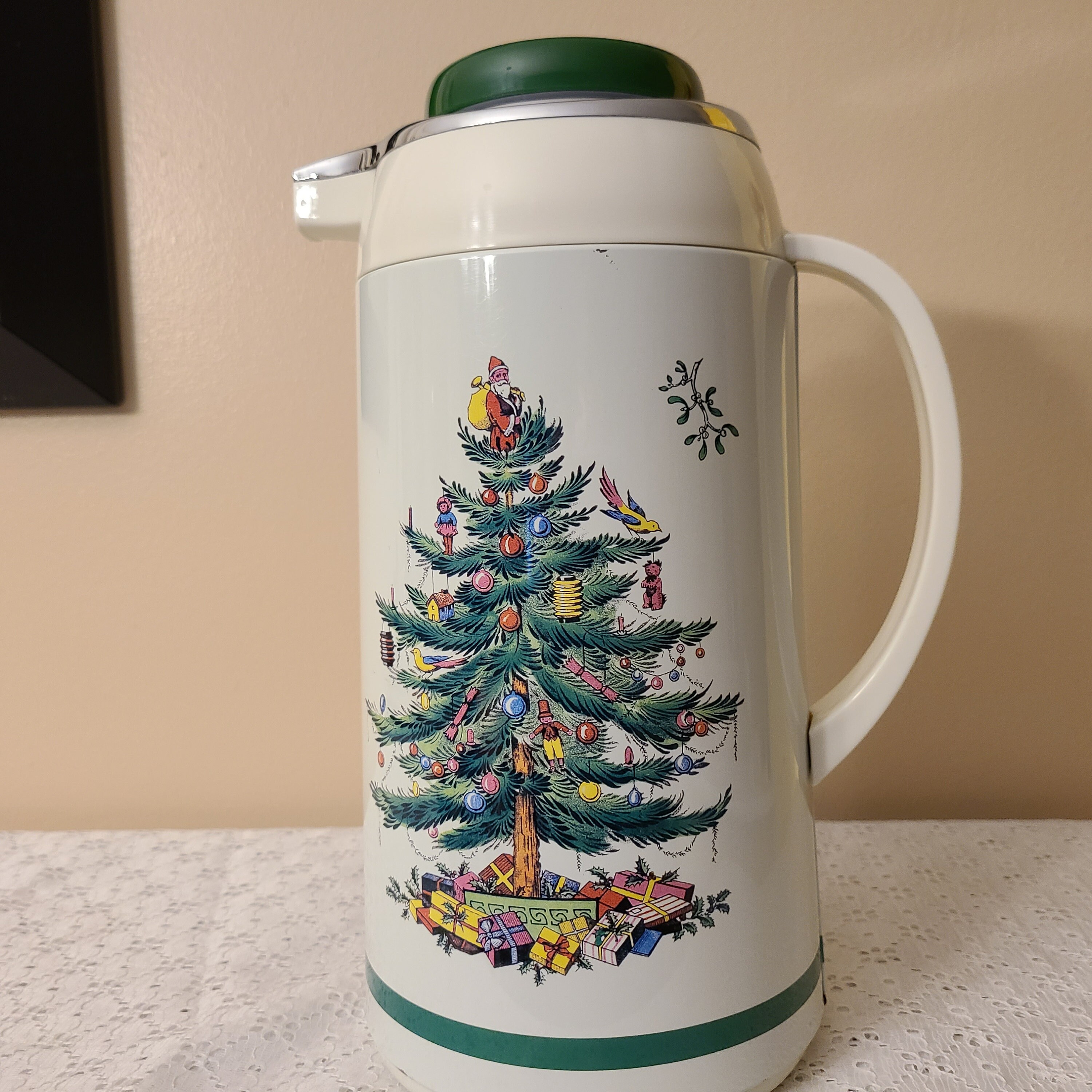 Plaid Christmas Decor with a Thermos Cooler