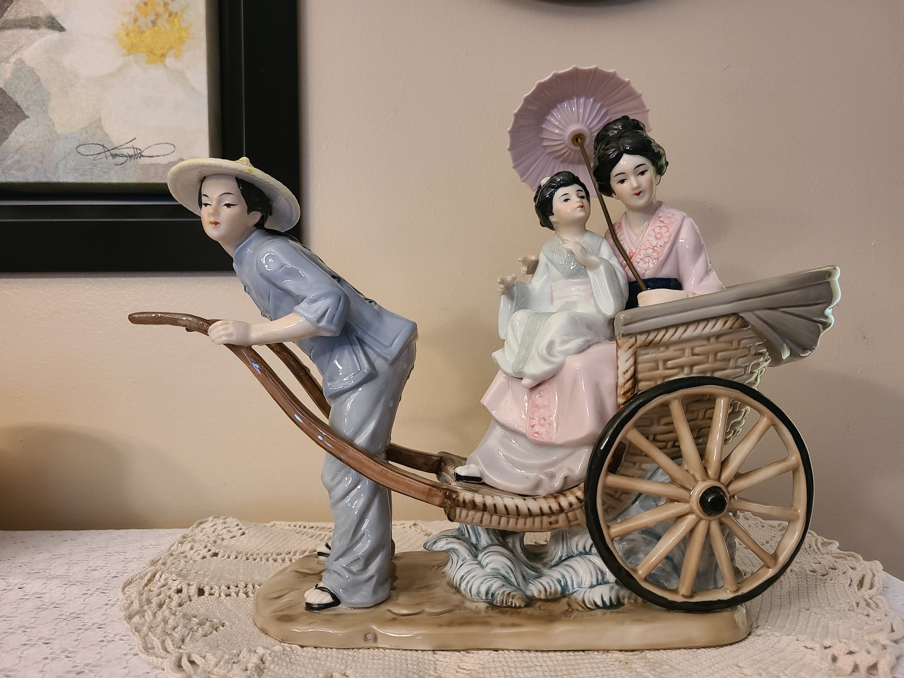 リヤドロ LLADRO 5888 うさぎ　蝶々 ”That Tickles” リヤドロ LLADRO 5888 うさぎ 蝶々 ”That Tickles” リヤドロ