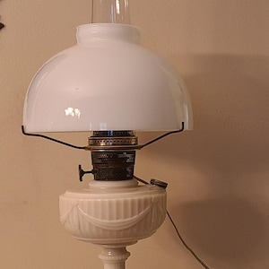 Alacite Aladdin Lincoln Drape Oil Lamp (Electrified)