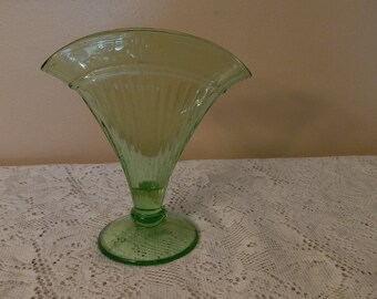 Vintage Uranium Glass Depression Glass VASE SET 2 Vaseline glass Vases 6" | #3917126181