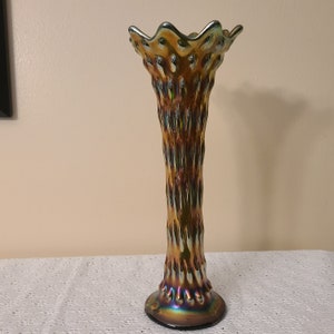 Antique Carnival Glass Beautiful Fenton April Showers Green Vase 11 inch