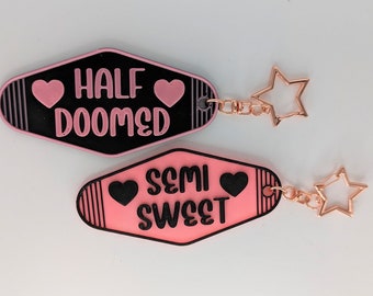 Conjunto de chaveiros FOB Half Doomed e Semi Sweet, impressão 3D V3