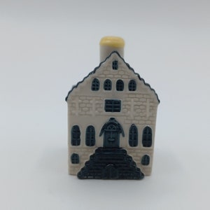 KLM Delft Blue Miniature House #4