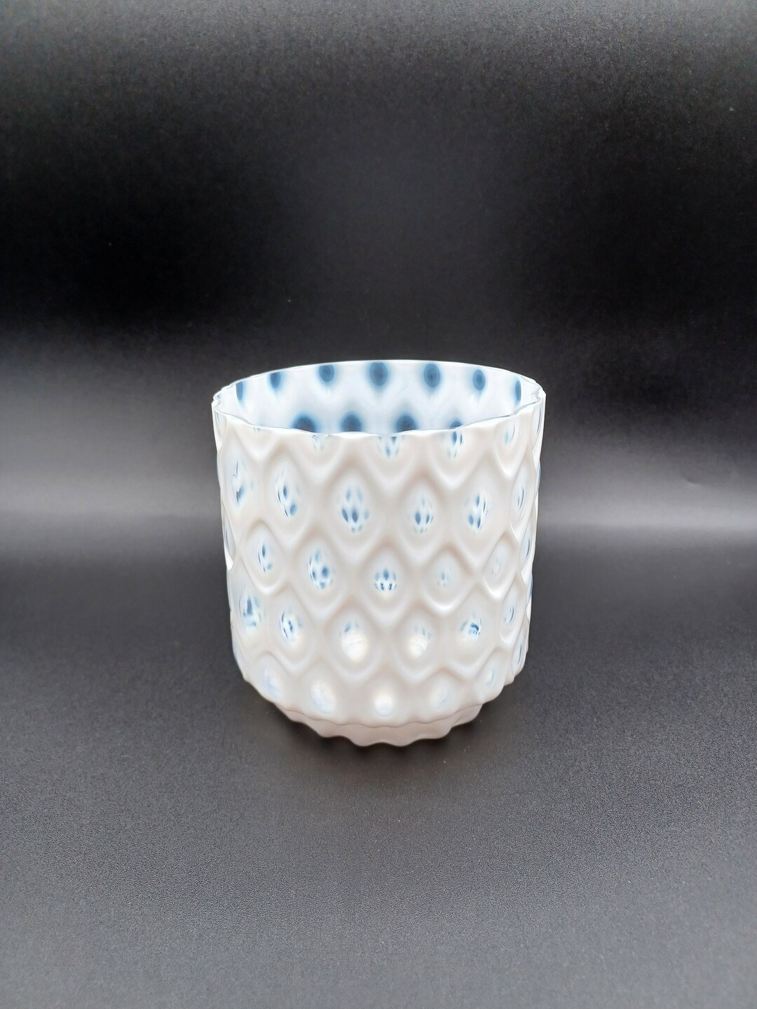 White Opalescent Diamond Optic Art Glass Vase Etsy