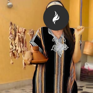 Elegant Moroccan caftan dress, traditional and stylish, soft and comfortable gandoura.