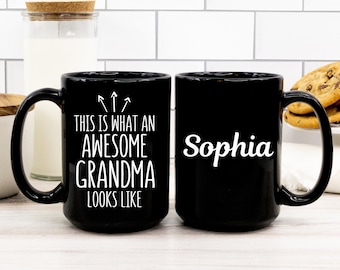 Grandma Mug Gift, This Is What An Awesome Grandma Looks Like Mug, Best Grandma Ever, New Baby Announcement, Birthday Gift for Grandma