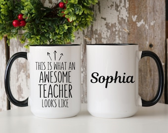 Teacher Mug Gift, This Is What An Awesome Teacher Looks Like Mug, Best Teacher Mug, Funny Teacher mug, Teacher Gift, B'Day Gift For Teacher