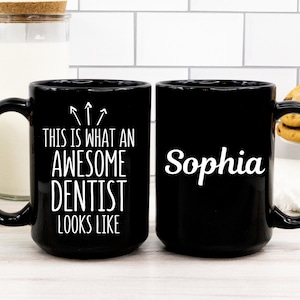 Dentist Mug Gift, This Is What An Awesome Dentist Looks Like Mug, Best Dentist Ever, Dentist Mug, Dentist Gift, B&#39;Day Gift For Dentist