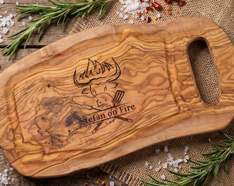 Geschenk für Papa Grillbrett Olivenholz | personalisiert Gravur Vatertag | Steakbrett BBQ Grillmeister | Schneidebrett Männer Weihnachten