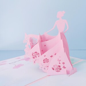 Menina de saia rosa, Princesa, Cartão pop-up 3D, Cartão comemorativo 3D, Cartão pop-out, Artesanato em papel, Suprimentos de papel, Suprimentos para festas, Cartão-presente