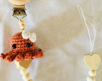 pacifier clip/handmade pacifier clip/baby pacifier clip/personalized pacifier clip