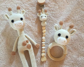 baby gift set / baby shower gift / rattle / pacifier clip / baby toy / child's toy