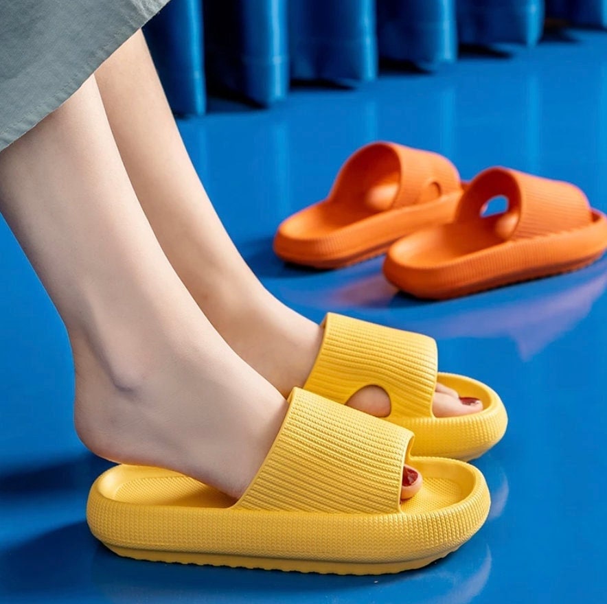 Pvc slide hotsell sandals