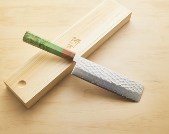 Cuchillo Nakiri japonés de 16,5 cm hecho a mano en acero de Damasco / Set de regalo