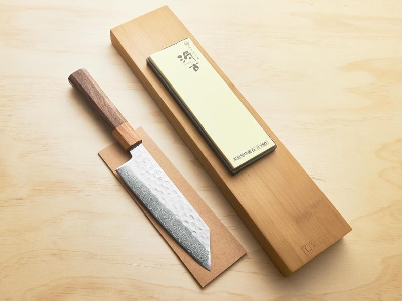 Damascus 6.3" BUNKA Chef Knife Gift Set with Sharpening Kit Brown
