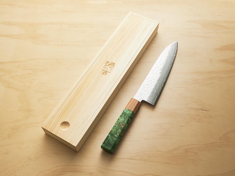 Juego de cuchillos de chef Santoku de Damasco con kit de afilado / Mango verde imagen 4