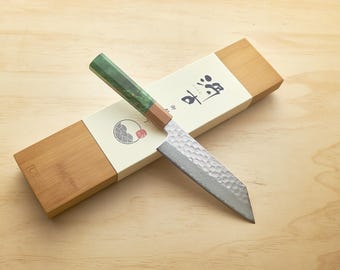 Cuchillo Bunka japonés de 16 cm hecho a mano en acero de Damasco / Set de regalo