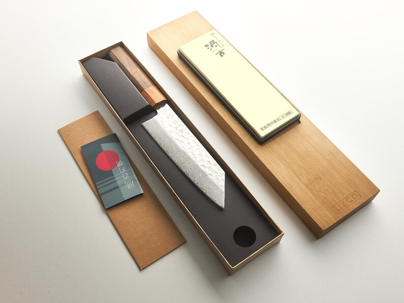 Damascus 6.3" BUNKA Chef Knife Gift Set with Sharpening Kit image 6