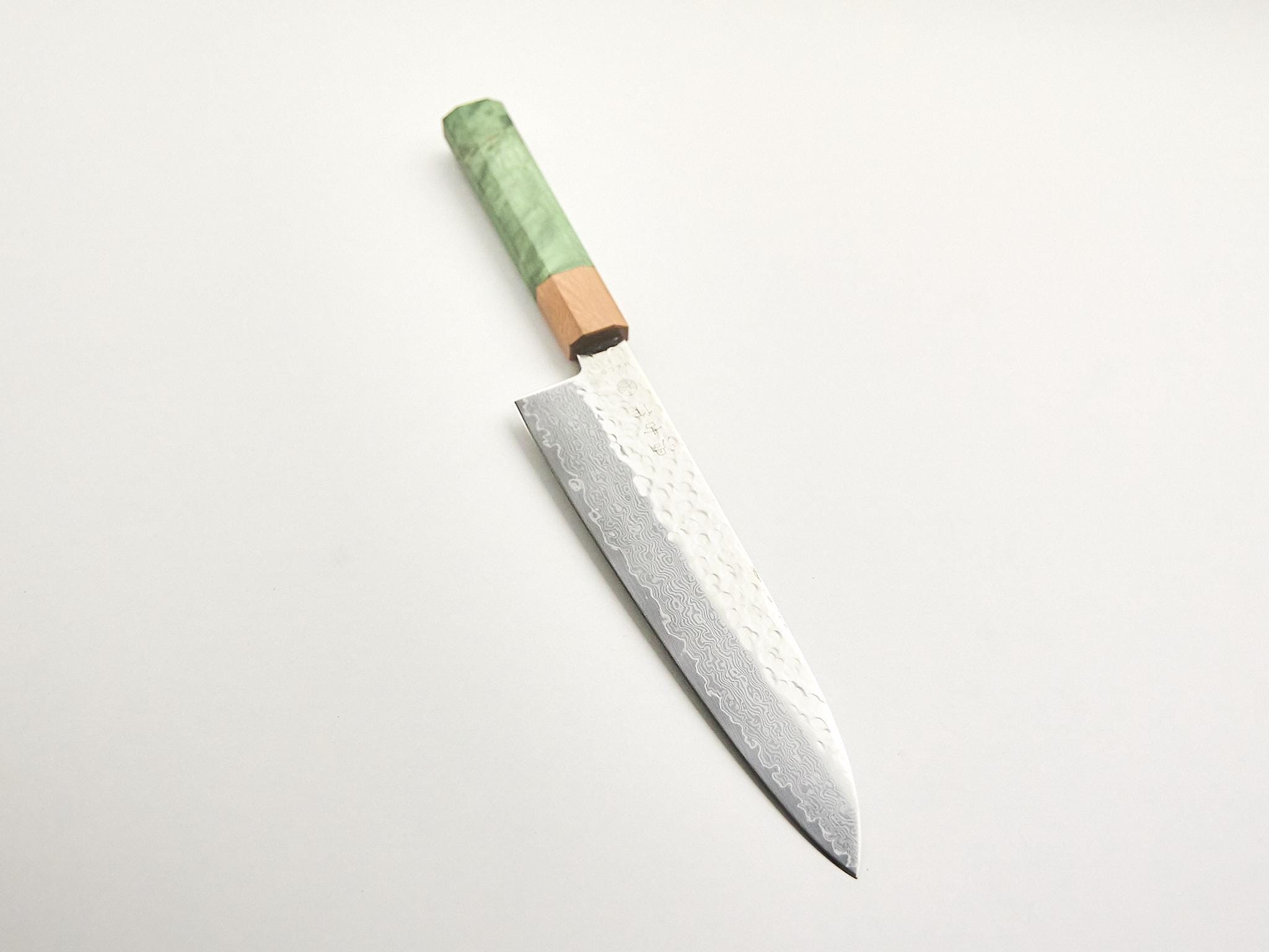 Damascus Japanese Style Chef Knife Bundle 20cm Gyuto, 17cm Santoku