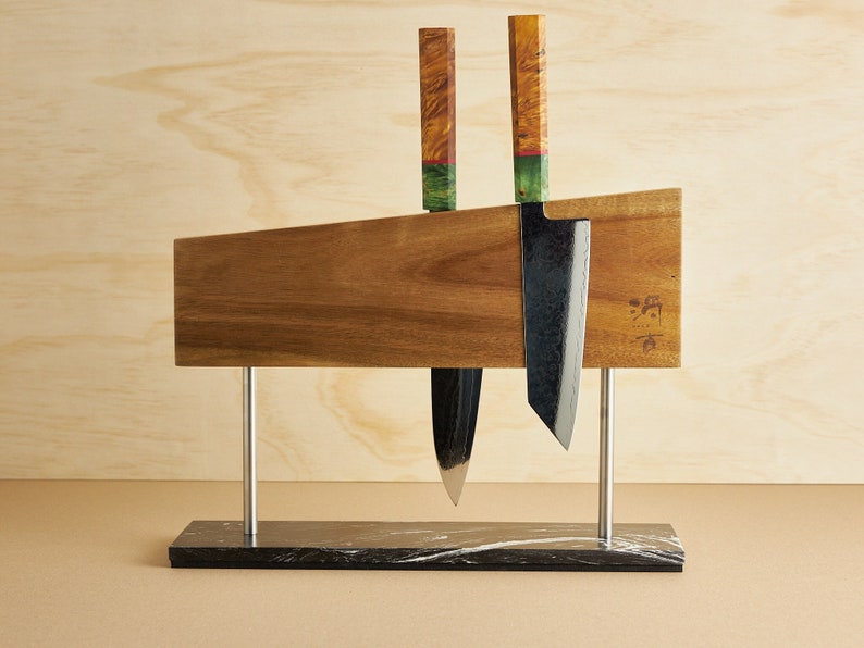 magnetic knife block holder display japanese knife chef home cook kitchen storage made of solid accacia wood strong ferrite magnet, self standing with stone base