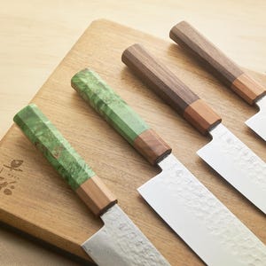 Damascus 6.3" BUNKA Chef Knife Gift Set with Sharpening Kit image 4