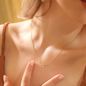 14k Solid Gold Dainty Heartbeat Necklace • Elegant Heartbeat Pendant • Nurse Gift • Medical Necklace Pendant • Women&#39;s Anniversary Gift