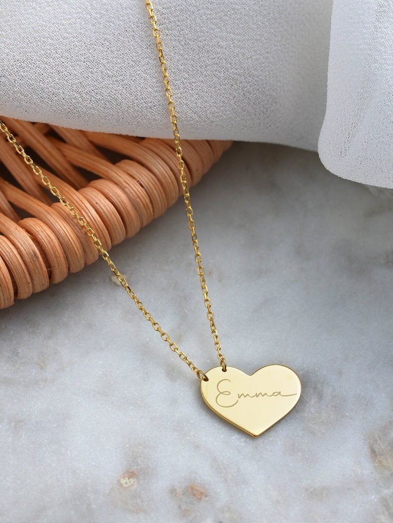 14K Solid Gold Minimal Heart Necklace Personalized Side Jewelry Minimal Gift For Her 2nd Year Anniversary Gift Name Necklace image 4