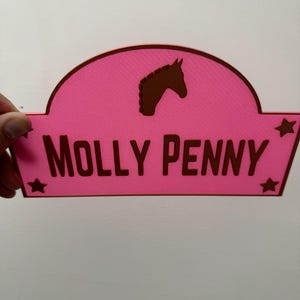 Barn Horse Name Plaque. Beautiful personalised 3D horse name sign with your chosen name, perfect for stables, barns, or equestrian spaces