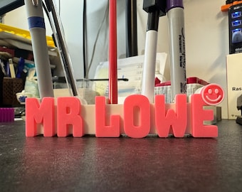 Personalised 3D dual colour pen holder, thank your teacher(s). Great for Xmas or as an end-of-the-year thank-you gift, custom name holder