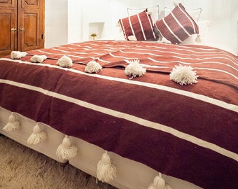Burgundy handmade moroccan blanket, Berber blanket, woven blanket, Throw blanket, tassel blanket, cotton blanket