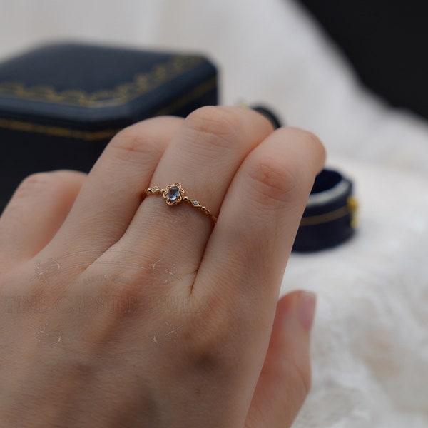 Vintage Natural Aquamarine Ring, March Birthstone, Aquamarine Engagement Ring, Flower Ring, Promise Ring, Blue Stone Ring, Dainty Ring