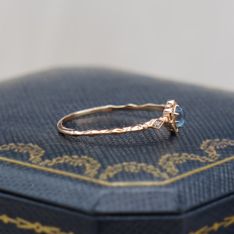 Vintage Natural Aquamarine Ring, March Birthstone, Aquamarine Engagement Ring, Flower Ring, Promise Ring, Blue Stone Ring, Dainty Ring image 5