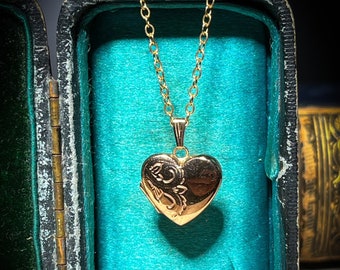 Vintage Solid Gold Engraved Heart Locket Pendant in 9 Carat Gold C. 1990's Necklace