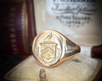 Antique Tiffany & Co Intaglio Signet Ring in 14 Carat Gold C. 1930's Carved Seal Family Crest Armorial Pinky