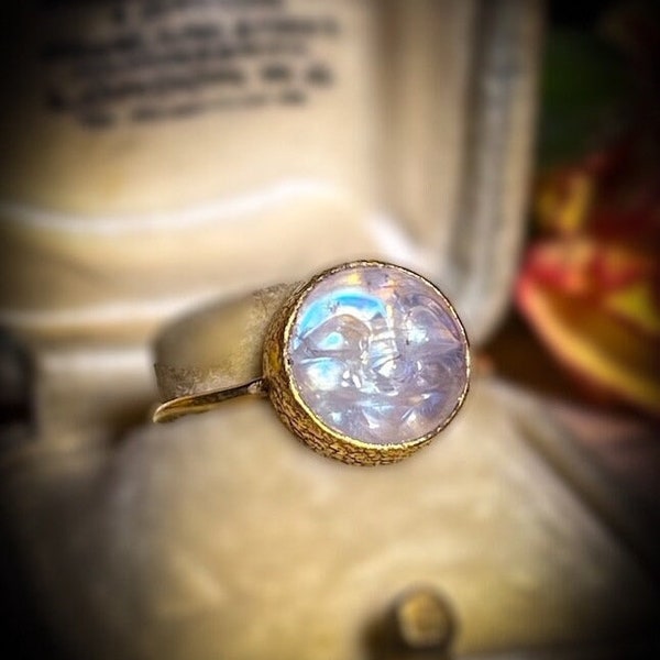Man in the Moon Moonstone Ring in 10 Carat Gold Georgian Victorian Revival Antique