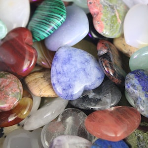 10 Stück Assortierte Crytal Healing Edelstein Herzen