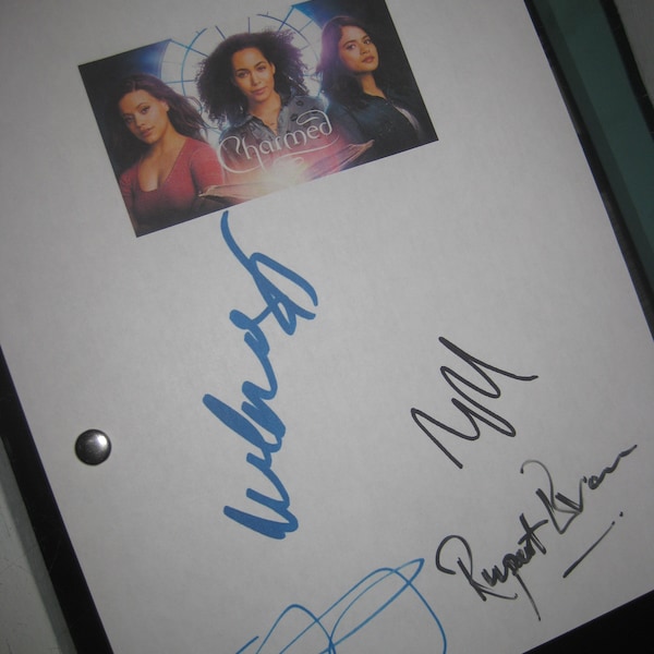 Charmed Signed New TV Pilot Script Screenplay Autograph X4 Melonie Diaz Madeleine Mantock Sarah Jeffery Rupert Evans signature 2018 brand