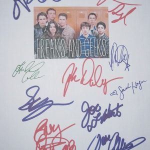 Freaks and Geeks Pilot Signed TV Screenplay Script X10 Autographs Seth Rogen James Franco Martin Star Jason Segel Linda Cardellini Flaherty