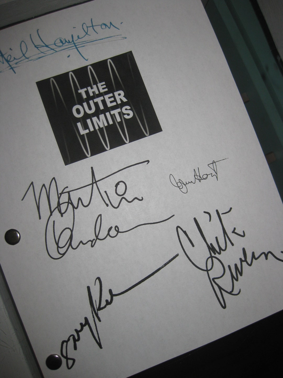 Outer Limits Script The Outer Limits Bellero Signed TV Script Screenplay X5 Autographs ...