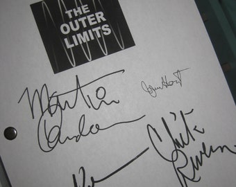 The Outer Limits Bellero Signed TV Script Screenplay X5 Autographs Martin Landau Sally Kellerman Chita Rivera John Hoyt Neil Hamilton 1964